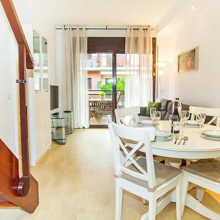 Apartment Al28 Duplex En La Playa, Fenals, Costa Brava Lloret de Mar